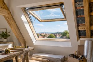 découvrez les fenêtres de toit à projection : modèles, dimensions, avantages et conseils d’installation pour choisir entre velux et d’autres marques.